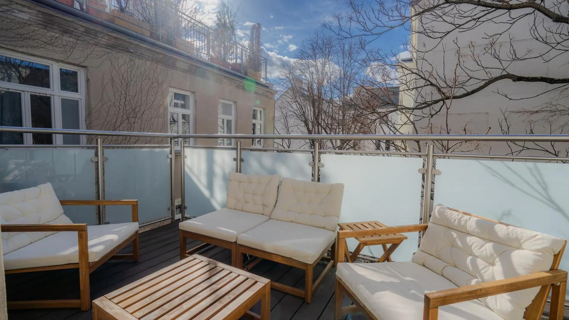 4Ty3 Apartments - Spacious Apartment In The Heart Of The 8Th District Is Calling Vienna Austria