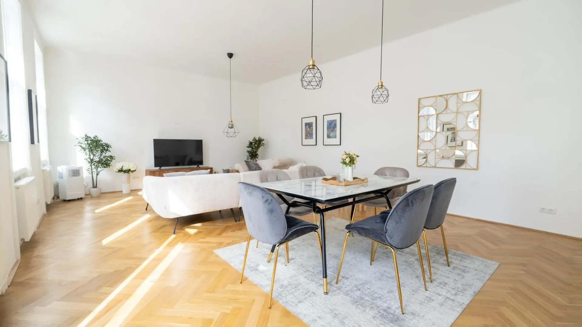4Ty3 Apartments - Spacious Apartment In The Heart Of The 8Th District Is Calling Vienna