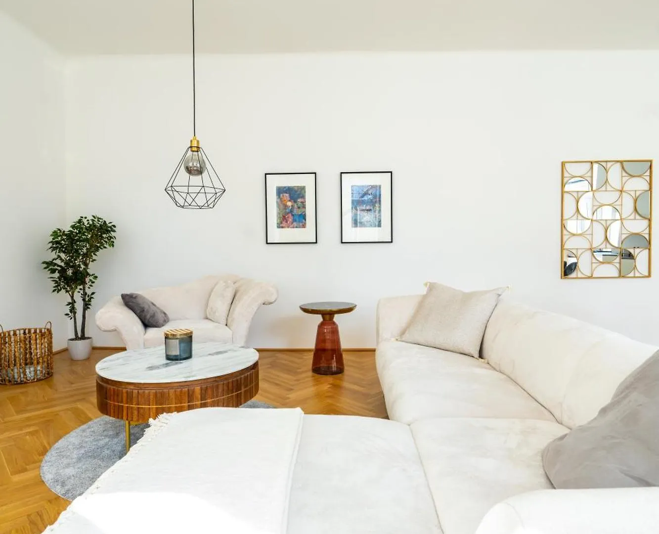 4Ty3 Apartments - Spacious Apartment In The Heart Of The 8Th District Is Calling Vienna 0*,  Austria