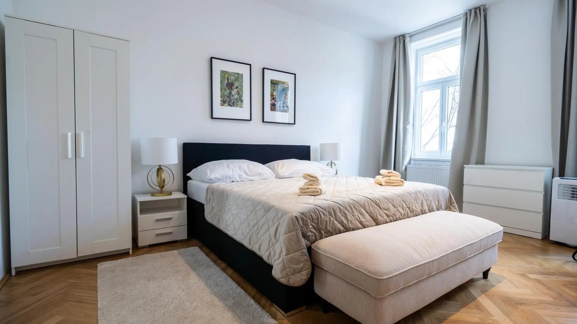 4Ty3 Apartments - Spacious Apartment In The Heart Of The 8Th District Is Calling Vienna