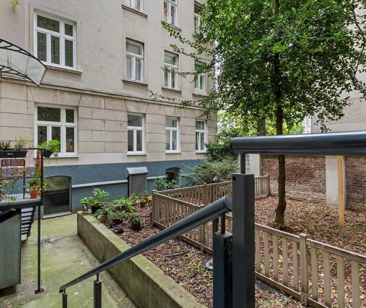4Ty3 Apartments - Spacious Apartment In The Heart Of The 8Th District Is Calling Vienna Austria