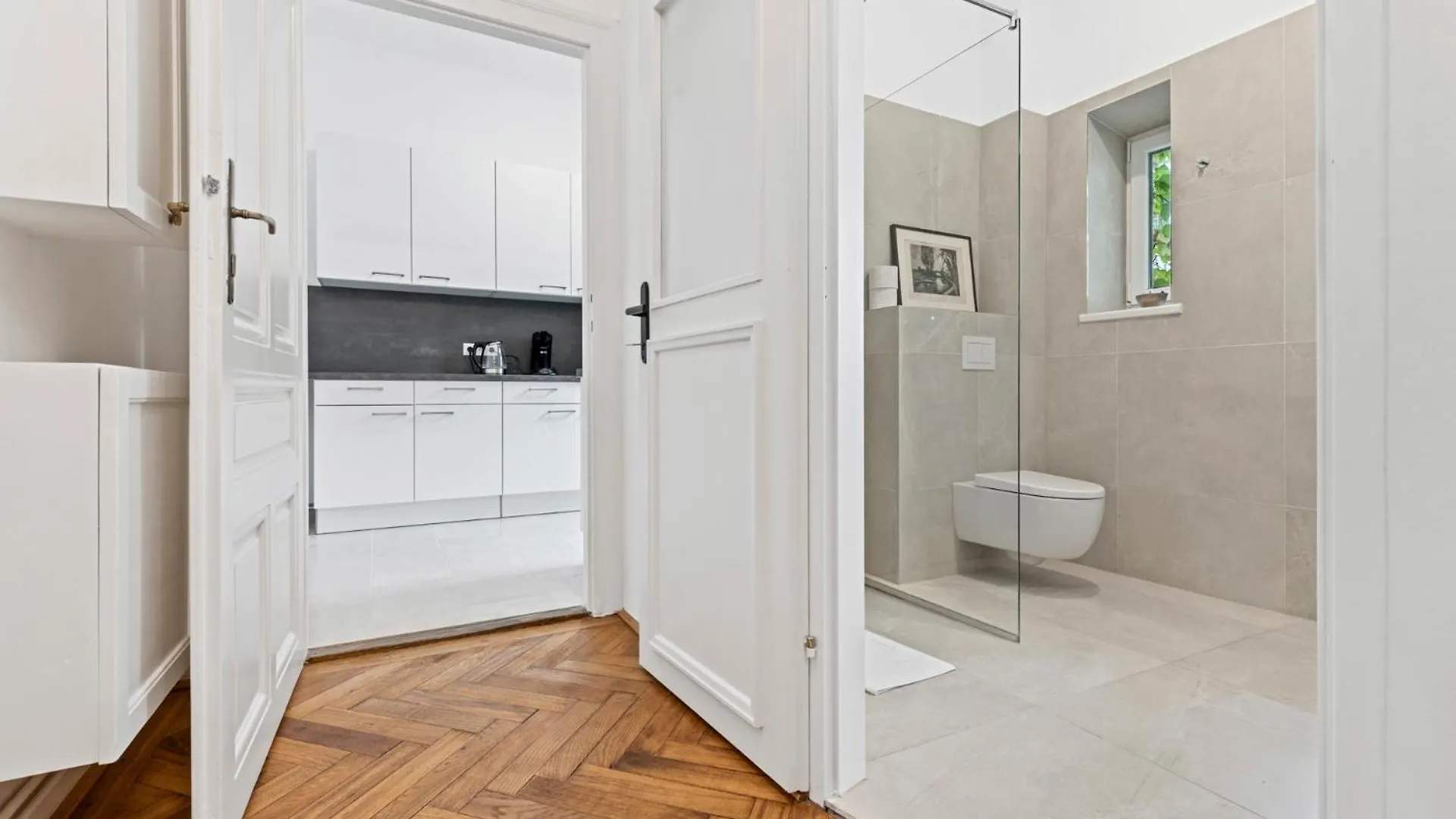 4Ty3 Apartments - Spacious Apartment In The Heart Of The 8Th District Is Calling Vienna