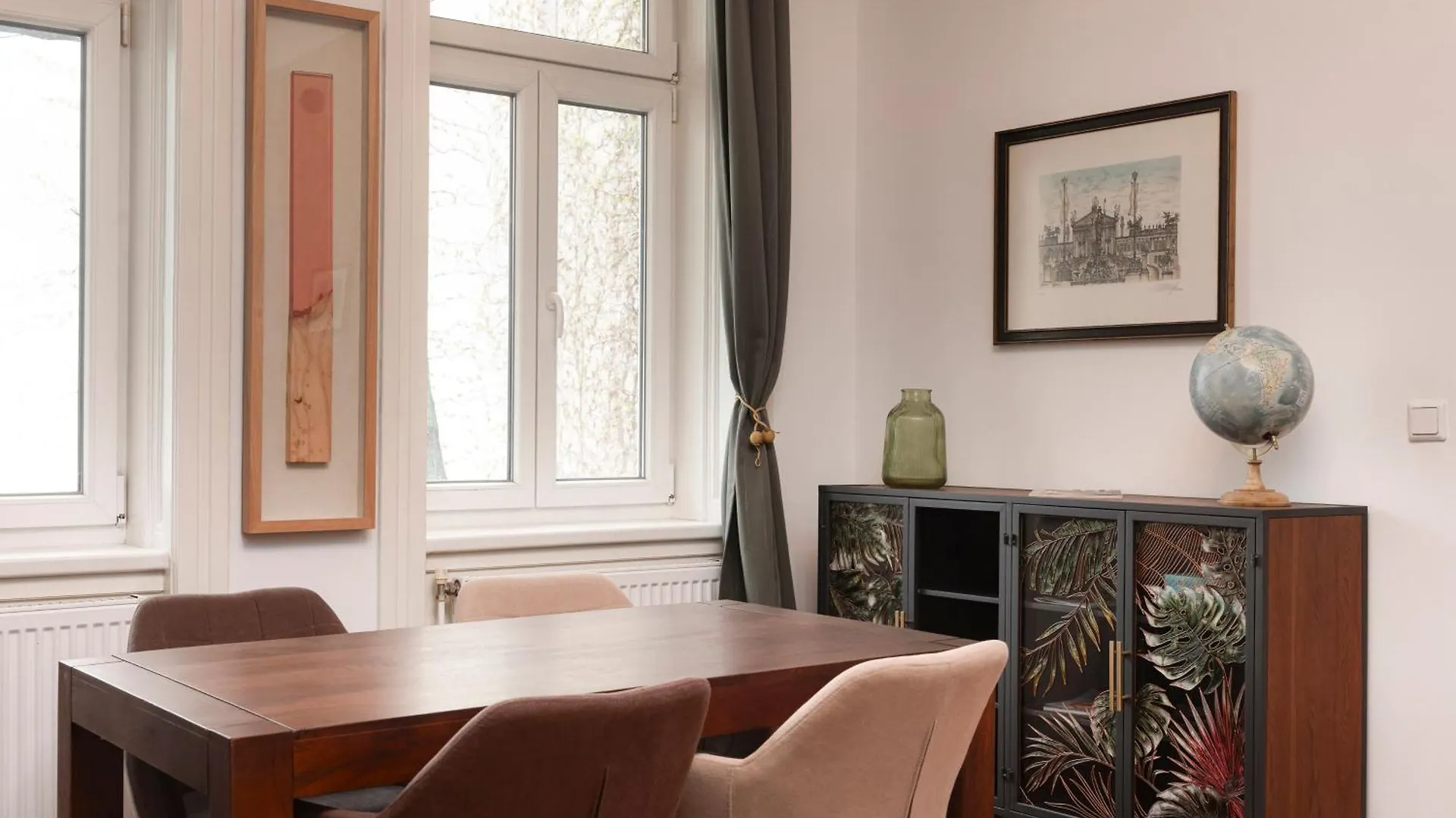 4Ty3 Apartments - Spacious Apartment In The Heart Of The 8Th District Is Calling Vienna 0*,  Austria