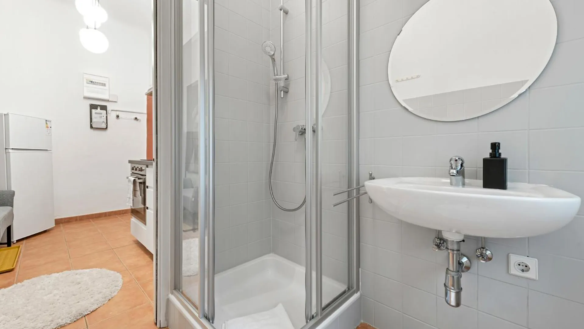 4Ty3 Apartments - Spacious Apartment In The Heart Of The 8Th District Is Calling Viena Áustria