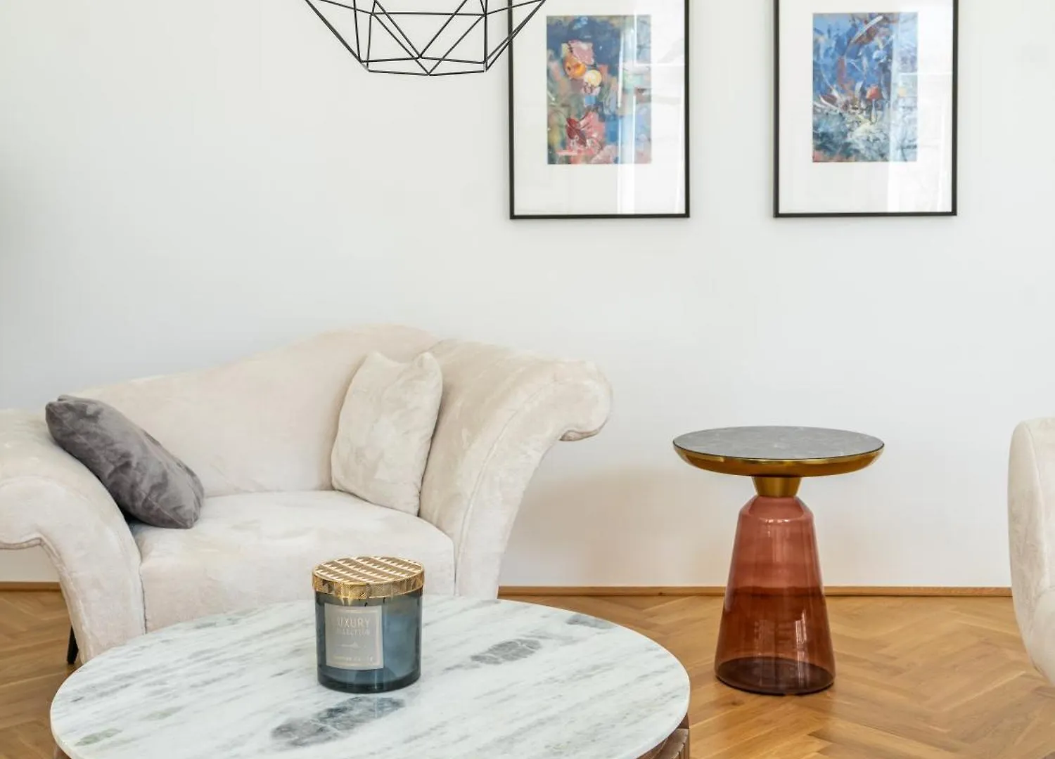 4Ty3 Apartments - Spacious Apartment In The Heart Of The 8Th District Is Calling Wien 0*,